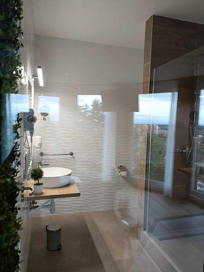 West Panorama Penthouse - Apartment With A Fantastic View Of The City Szombathely Extérieur photo